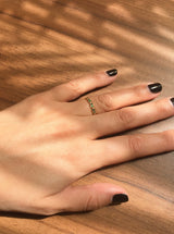 Bague Alliance émeraudes MANAL Paris Anjar
