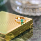 Bague Art Déco émeraude diamants Manal Paris joaillerie